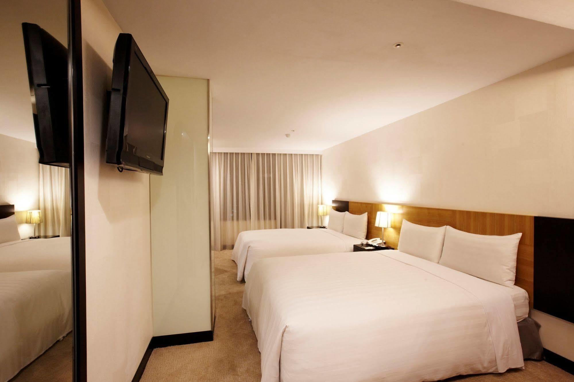 台北碧瑤飯店 Hotel B Taipéi Exterior foto